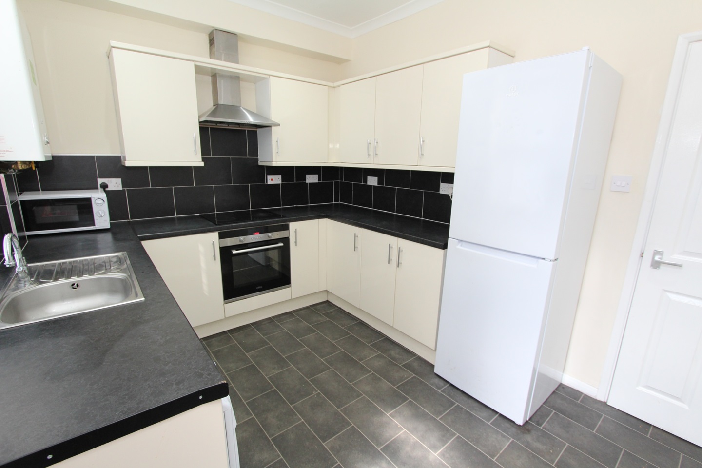 Additional image 15 of 4 Bed Terraced House, Pomona Street, S11, N1 7GU