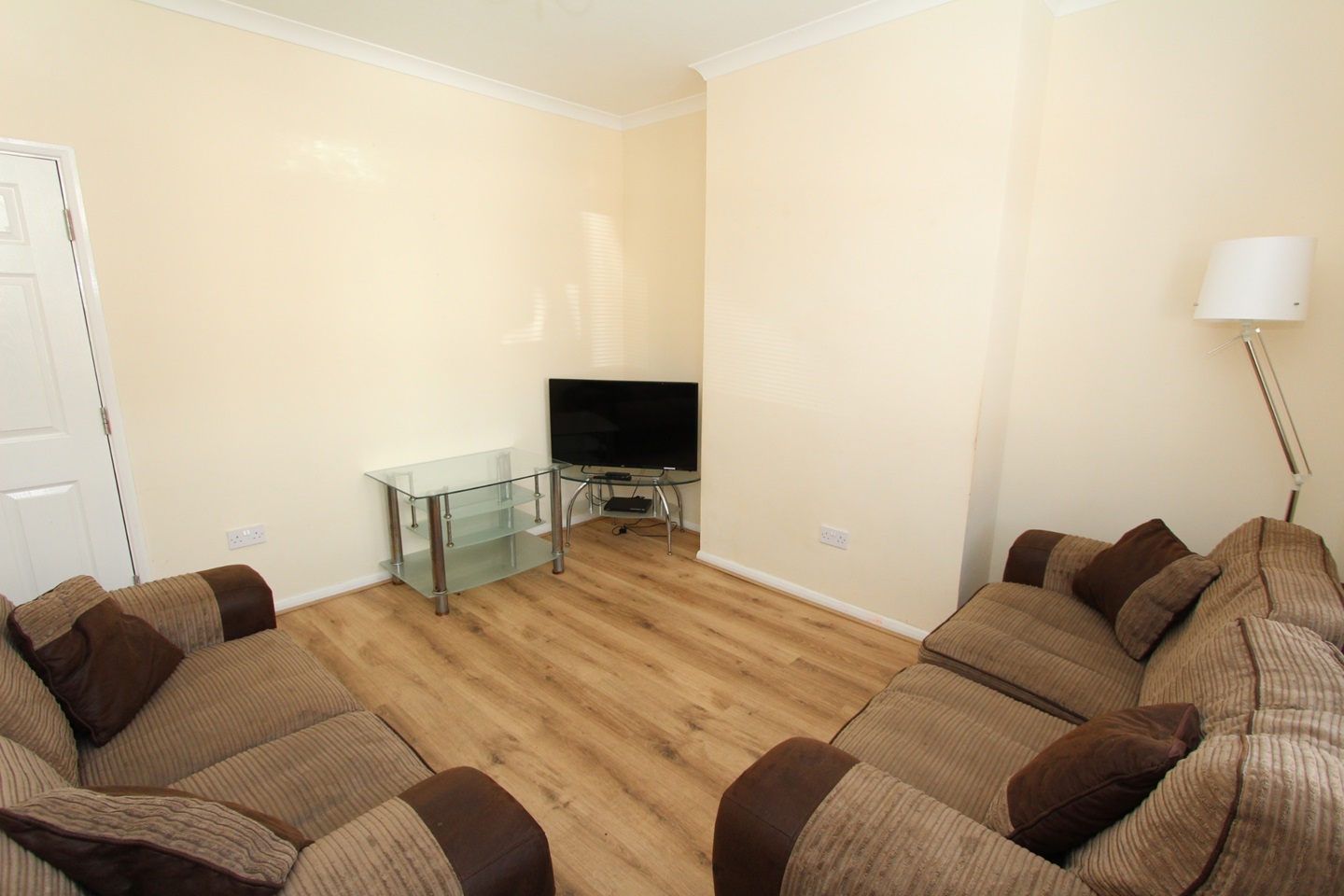 Additional image 12 of 4 Bed Terraced House, Pomona Street, S11, N1 7GU