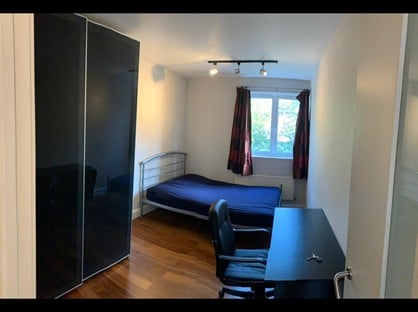 Room in a Shared Flat, Oak Tree House, W9