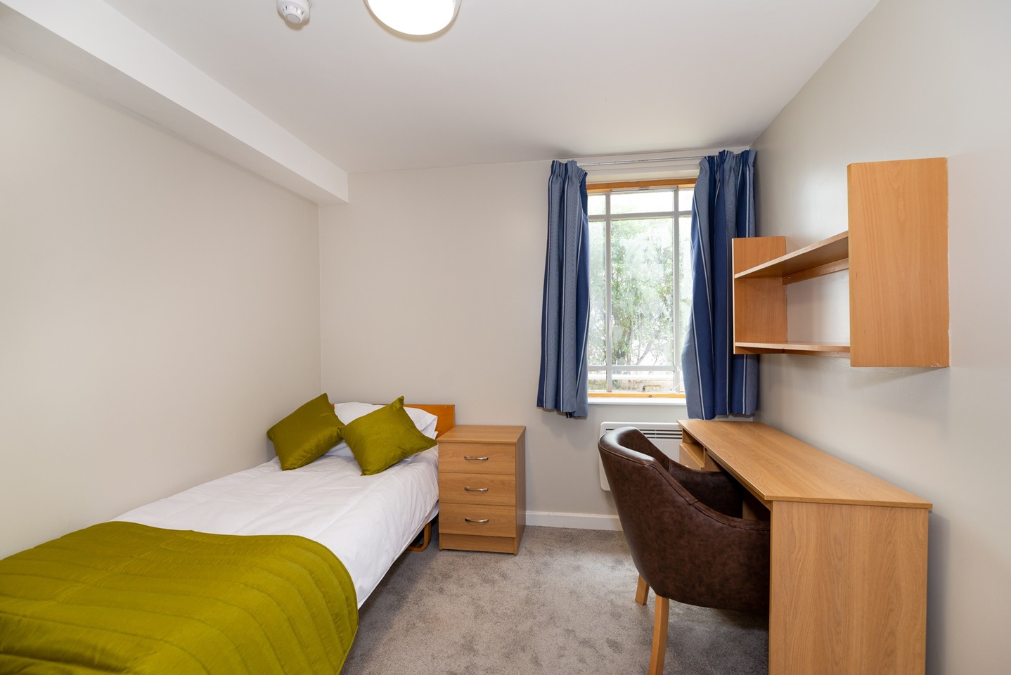 London - Room in a Shared Flat, Baker House, WC1N - To Rent Now for £ ...