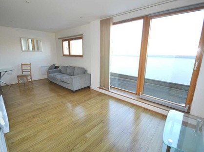 1 Bed Flat, Ropeworks, IG11
