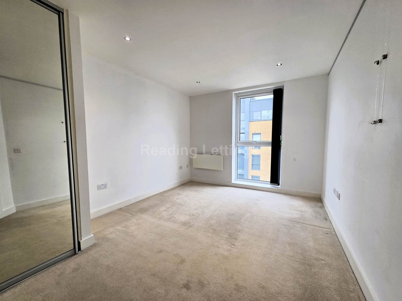 Additional image 6 of 2 Bed Penthouse, Cygnet House, RG2, N1 7GU