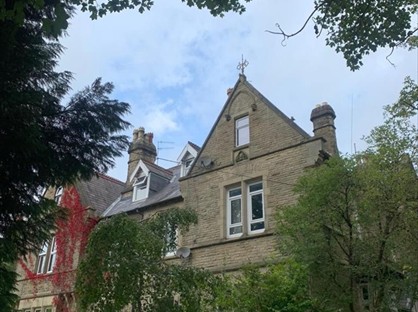 3 Bed Flat, St. Johns Road, SK17