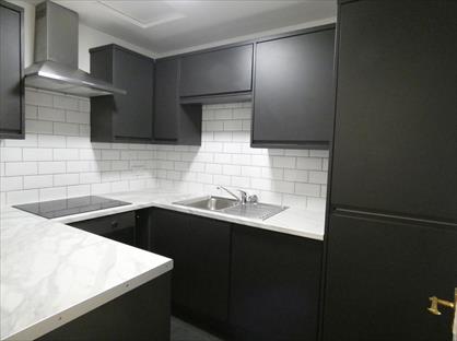 1 Bed Flat, Kinross Road, L22