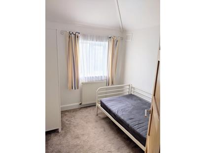 Room in a Shared House, Farnaby Road, SE9