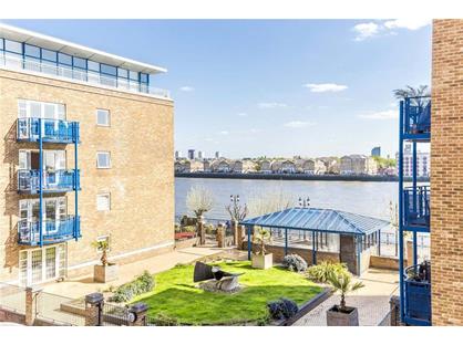 Room in a Shared Flat, Unicorn Building, E1W