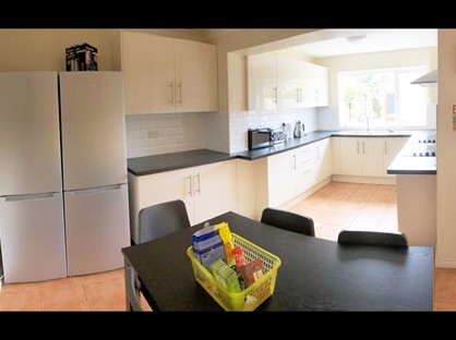 6 Bed Semi-Detached House, Leng Crescent, NR4