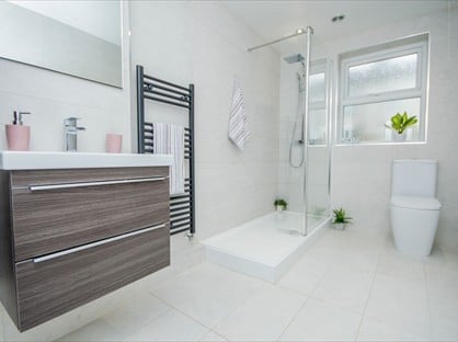 3 Bed Terraced House, Lodge Street, BB5