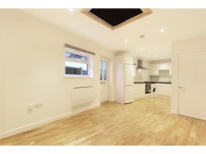 1 Bed Flat, Grove Road, CR4