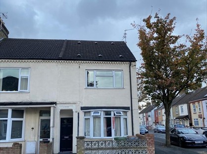 2 Bed Flat, Eastgate, PE1