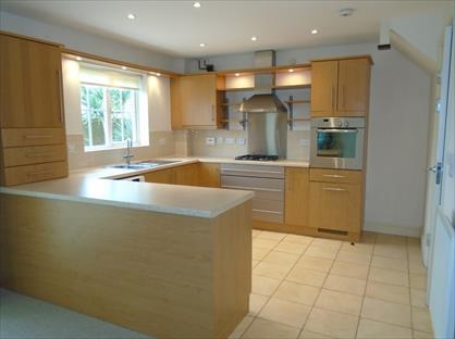 3 Bed Semi-Detached House, Daytona Quay, BN23