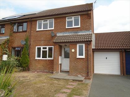 3 Bed Semi-Detached House, Hadlow Avenue, BN23
