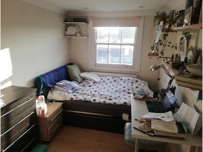 Room in a Shared Flat, Top Floor, NW1