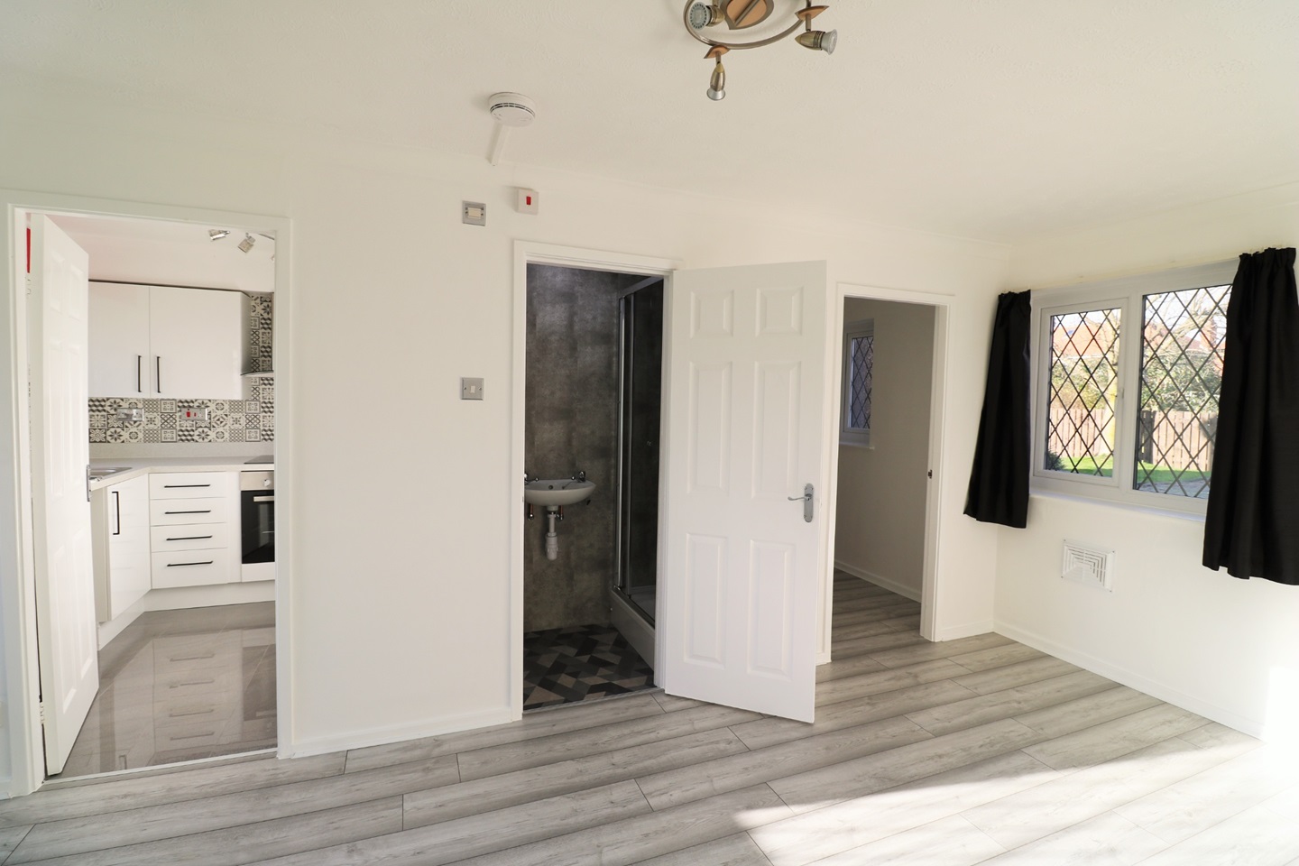 Blackpool 1 Bed Flat, Dalkeith Avenue, FY3 To Rent Now for £475.00 p/m