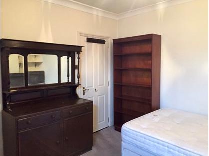 Room in a Shared House, Selsdon Road, CR2