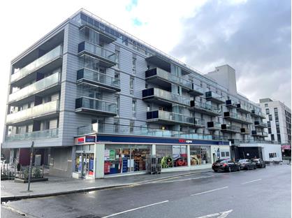 2 Bed Flat, Empire Way, HA9