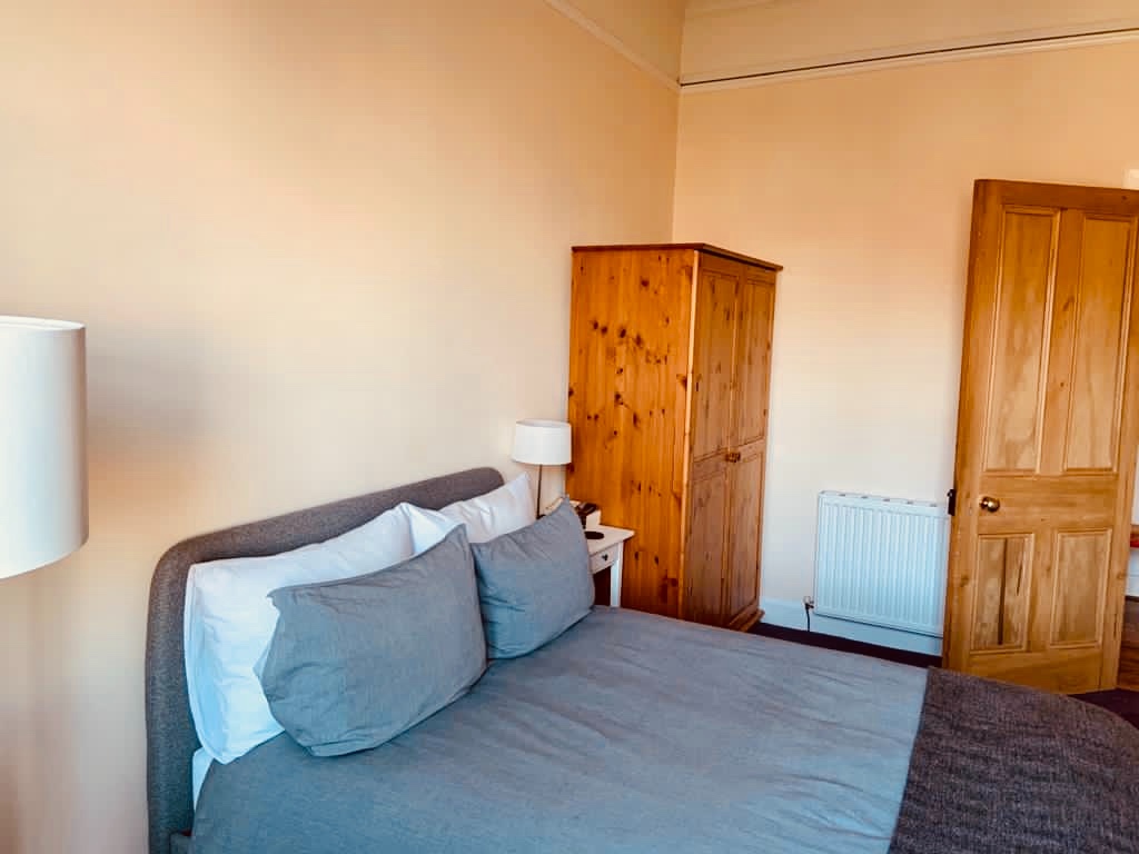 Edinburgh 1 Bed Flat, Ogilvie Terrace, EH11 To Rent Now for £960.00 p/m