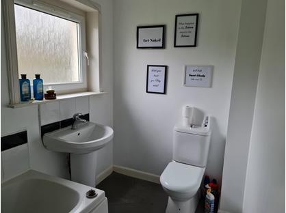 1 Bed Flat, Morar Drive, PA2