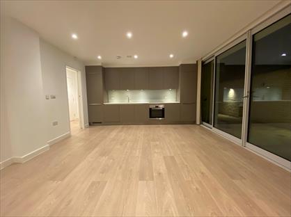 1 Bed Flat, Seven Sisters Road, N4
