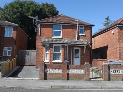 4 Bed Detached House, Osborne Road South, SO17