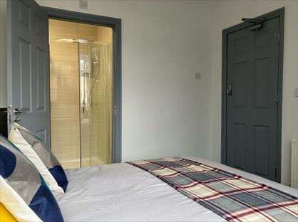 Room in a Shared House, Woodville Road, LE3