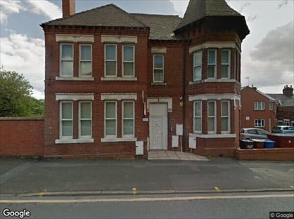 2 Bed Flat, High Street, WA3