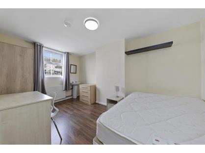 Room in a Shared House, Queens Crescent, NW5