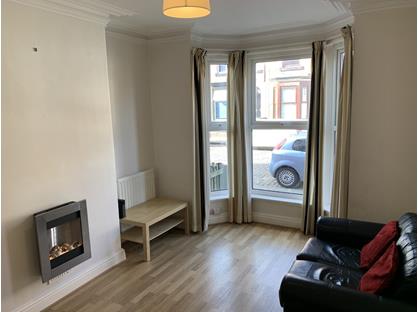 4 Bed Terraced House, Ashville Grove, LS6