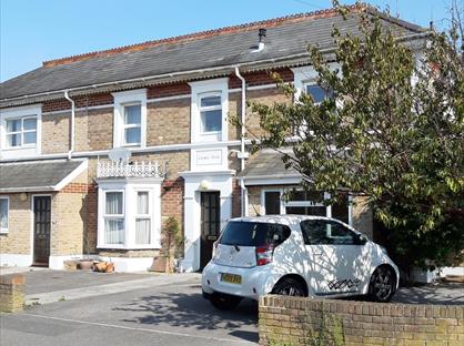 1 Bed Flat, Latimer Road, BH9