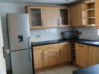 3 Bed Maisonette, Albury Road, KT9