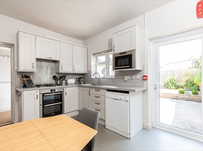 6 Bed Terraced House, Innox Road, BA2