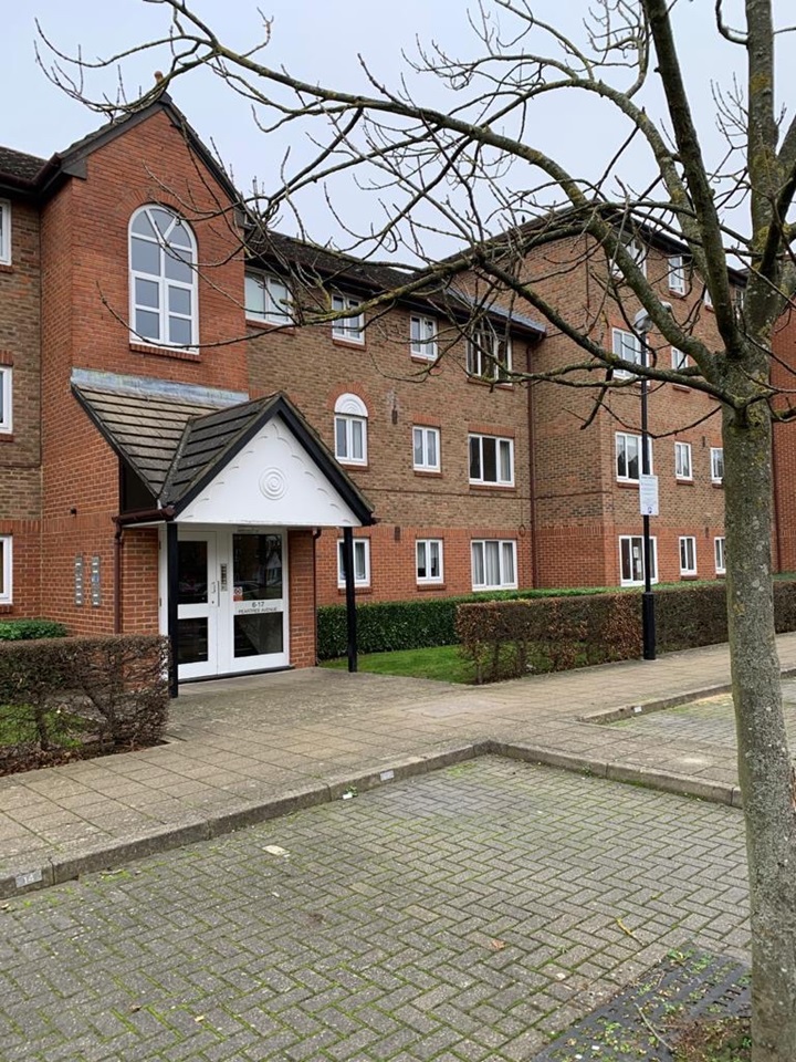 London 2 Bed Flat, Earlsfield, SW17 To Rent Now for £1,850.00 p/m