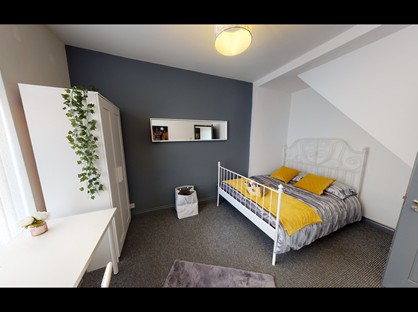 4 Bed Terraced House, Blandford Road, M6