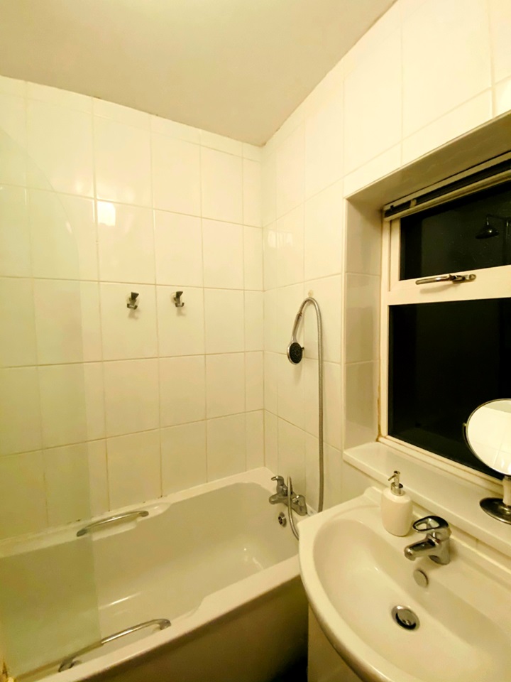 Additional image 10 of 2 Bed Maisonette, Sedgemoor Road, CV3, N1 7GU