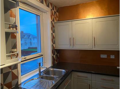 2 Bed Flat, Galloway Avenue, KA8