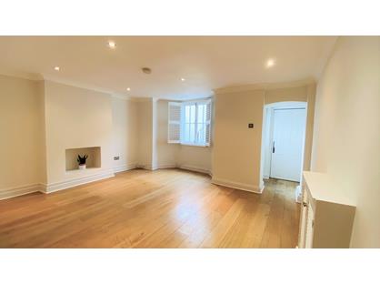 1 Bed Flat, Dymock Street, SW6