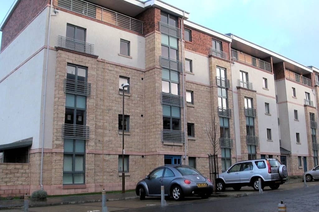 2 Bed Flat, Papermill Wynd, EH7