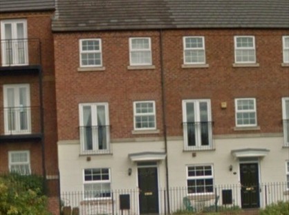 3 Bed End Terrace, Fulmen Close, LN1