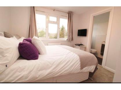 Room in a Shared House, Borehamwood, WD6