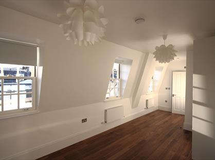 Studio Flat, Winchester Street, SW1V
