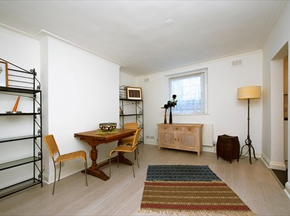 2 Bed Flat, Goldhawk Road, W12