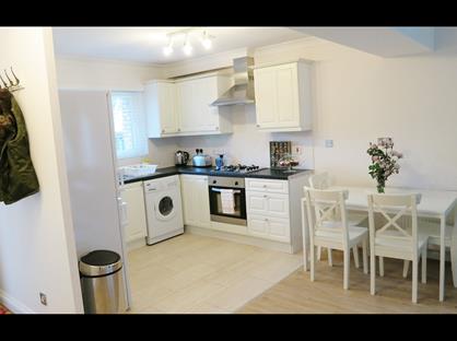 1 Bed Flat, Buckters Rents, SE16