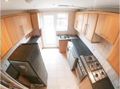 Room in a Shared House, Greenleys, MK12