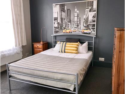 Room in a Shared House, Howley Road, CR0