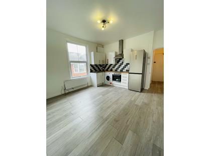1 Bed Flat, West Wycombe Road, HP12