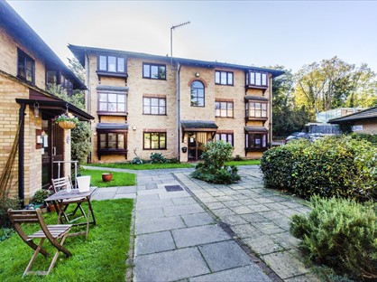 2 Bed Flat, Forest Road, E17