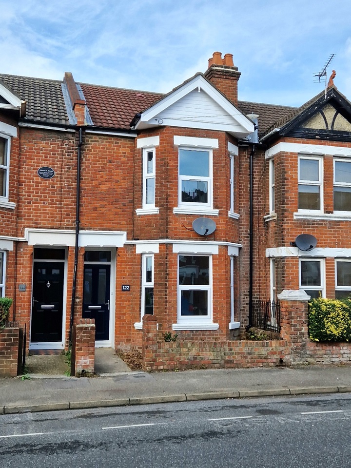 3 Bed Terraced House, Malmesbury Road, SO15