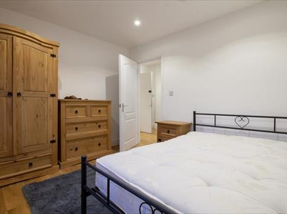 2 Bed Flat, Westow Street, SE19