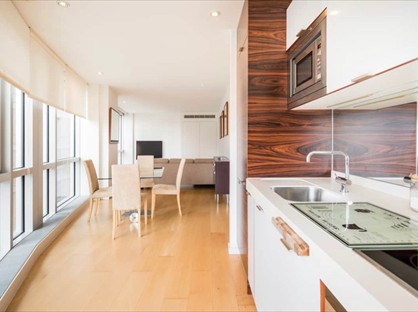 1 Bed Flat, Ontario Tower, E14