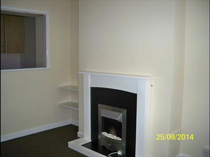 1 Bed Flat, Pennfields, WV3